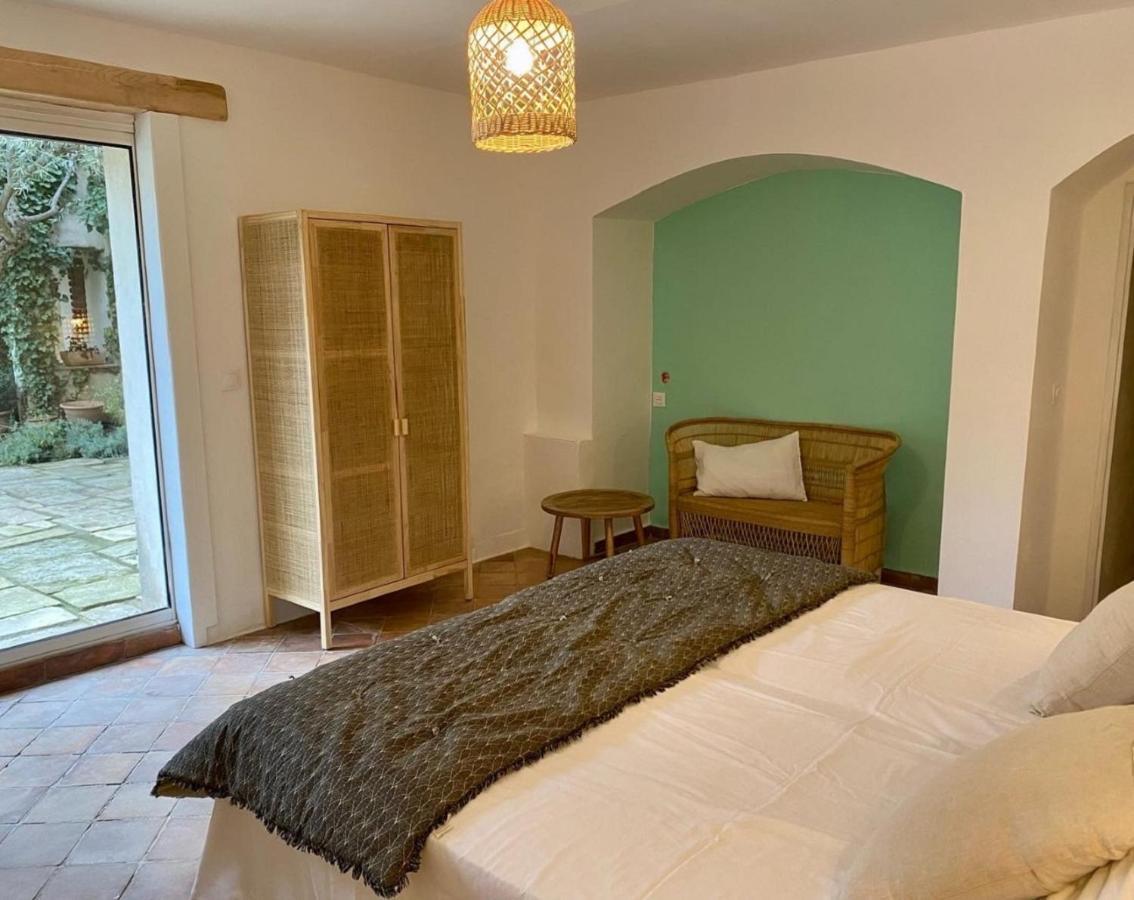 La Maison Des Autres, Piscine Chauffee, Chambres D'Hotes Proches Uzes, Nimes, Pont Du Gard Saint-Genies-de-Malgoires ภายนอก รูปภาพ