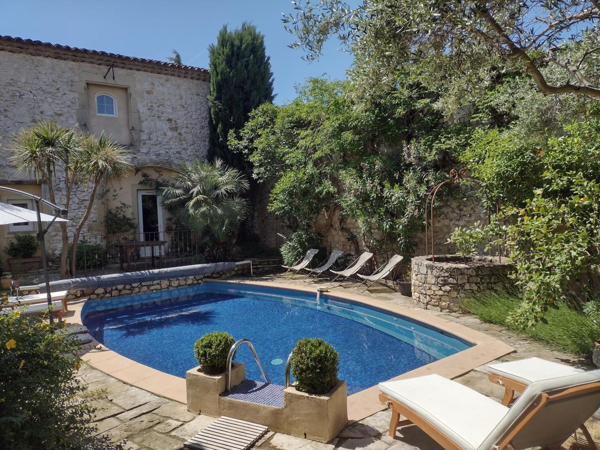 La Maison Des Autres, Piscine Chauffee, Chambres D'Hotes Proches Uzes, Nimes, Pont Du Gard Saint-Genies-de-Malgoires ภายนอก รูปภาพ