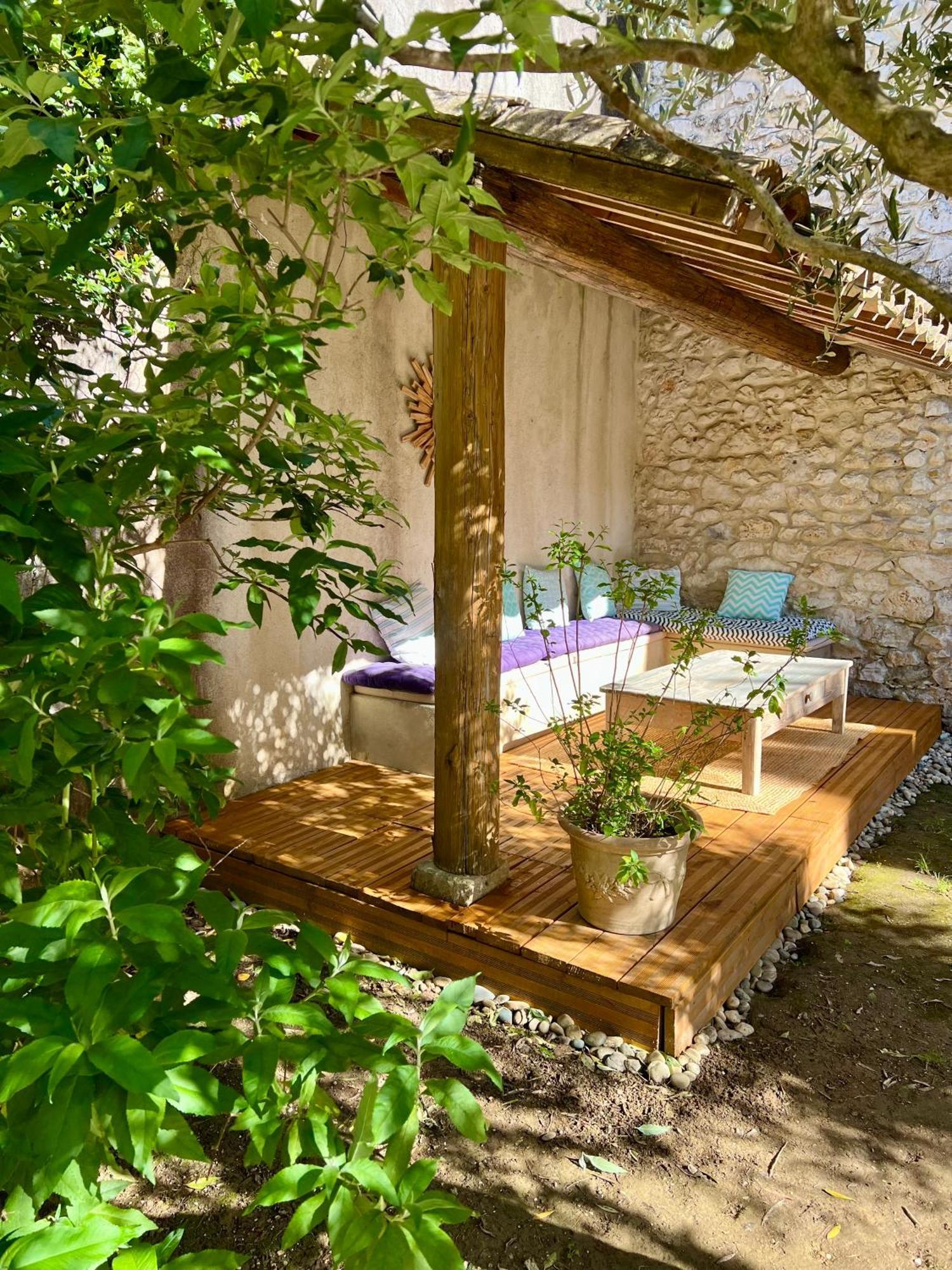 La Maison Des Autres, Piscine Chauffee, Chambres D'Hotes Proches Uzes, Nimes, Pont Du Gard Saint-Genies-de-Malgoires ภายนอก รูปภาพ
