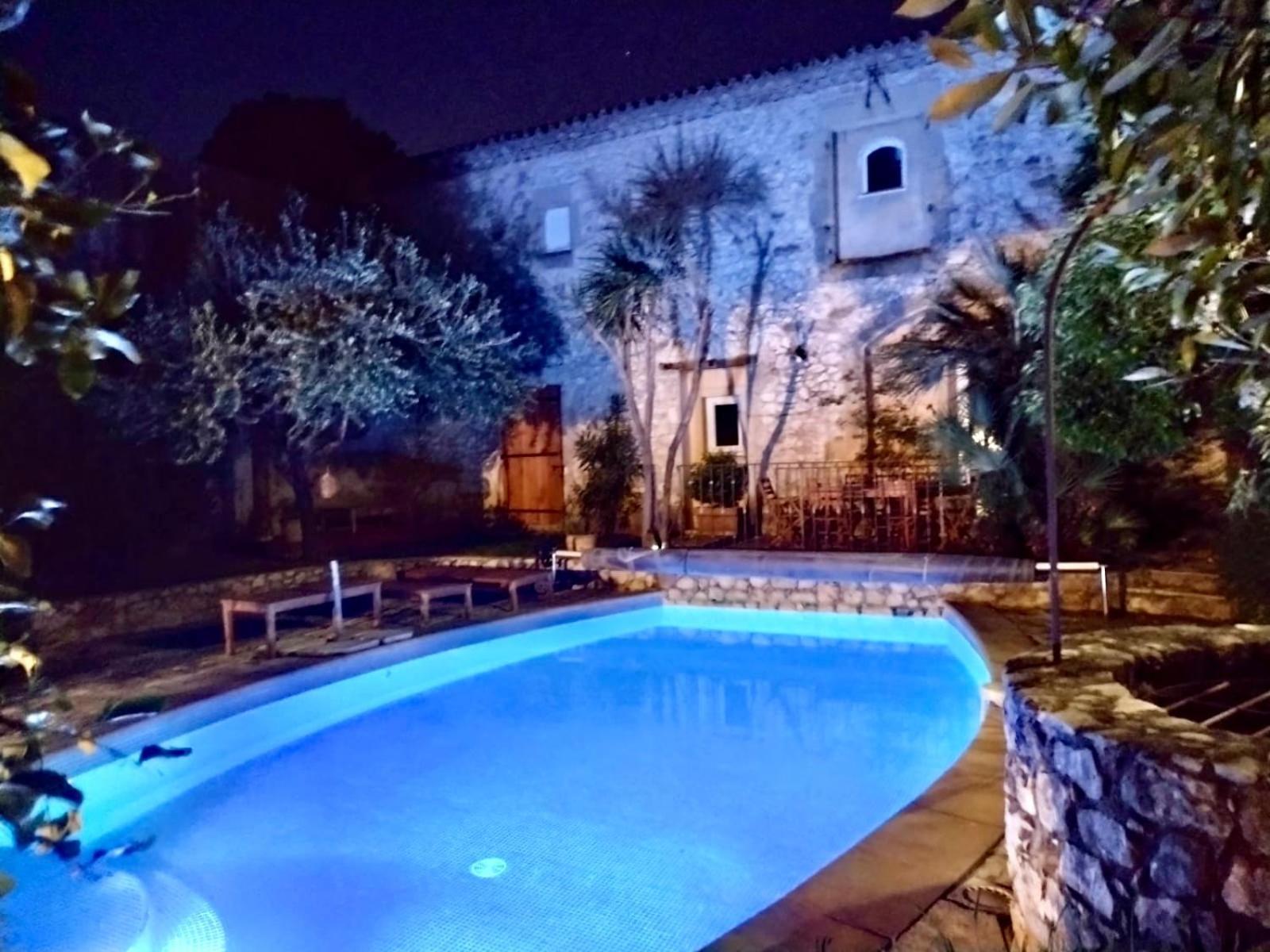 La Maison Des Autres, Piscine Chauffee, Chambres D'Hotes Proches Uzes, Nimes, Pont Du Gard Saint-Genies-de-Malgoires ภายนอก รูปภาพ