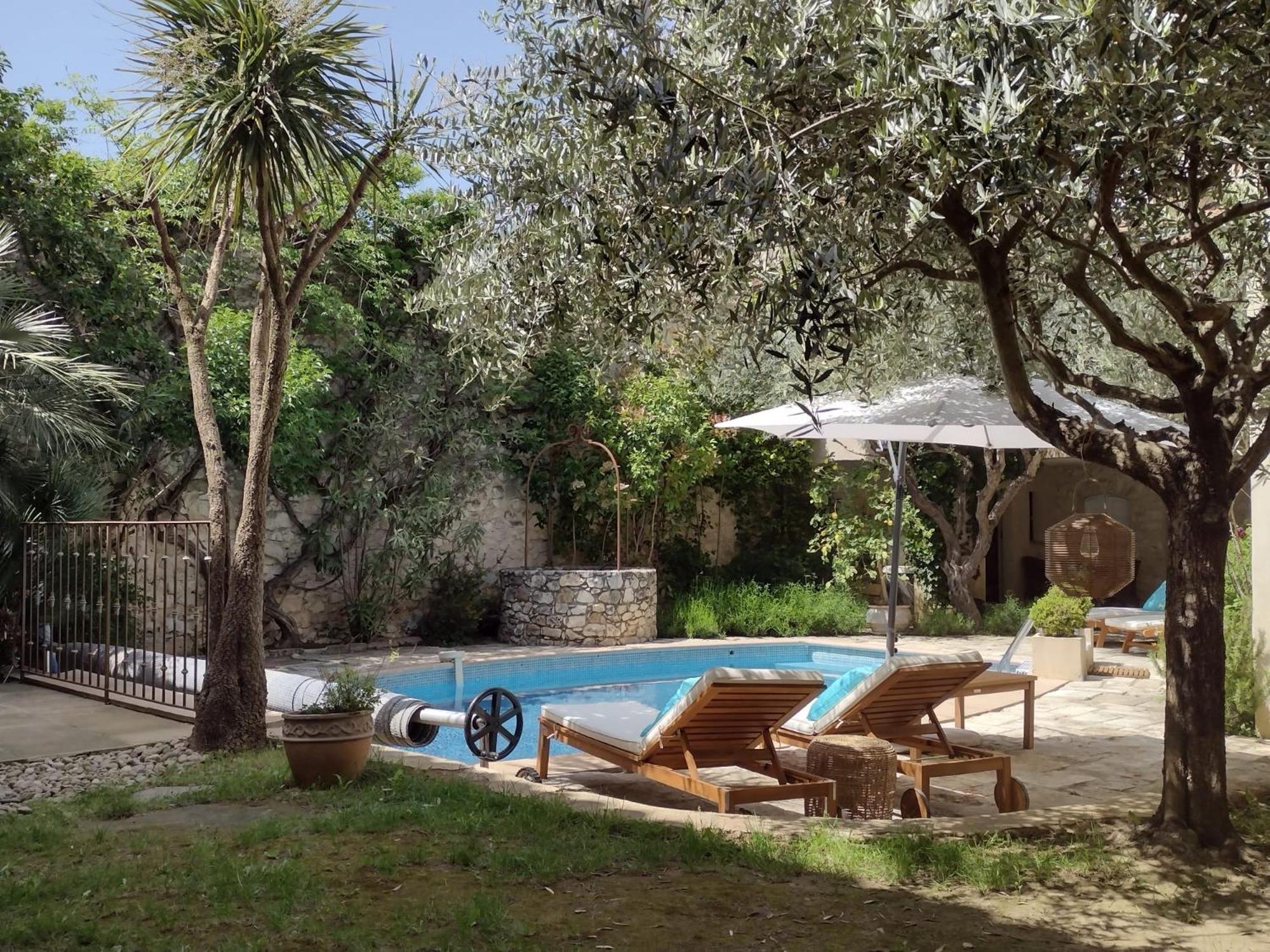 La Maison Des Autres, Piscine Chauffee, Chambres D'Hotes Proches Uzes, Nimes, Pont Du Gard Saint-Genies-de-Malgoires ภายนอก รูปภาพ